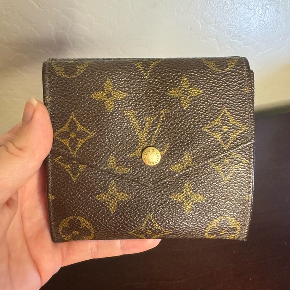 Louis Vuitton Handbags - 🎉 Louis Vuitton double sided wallet